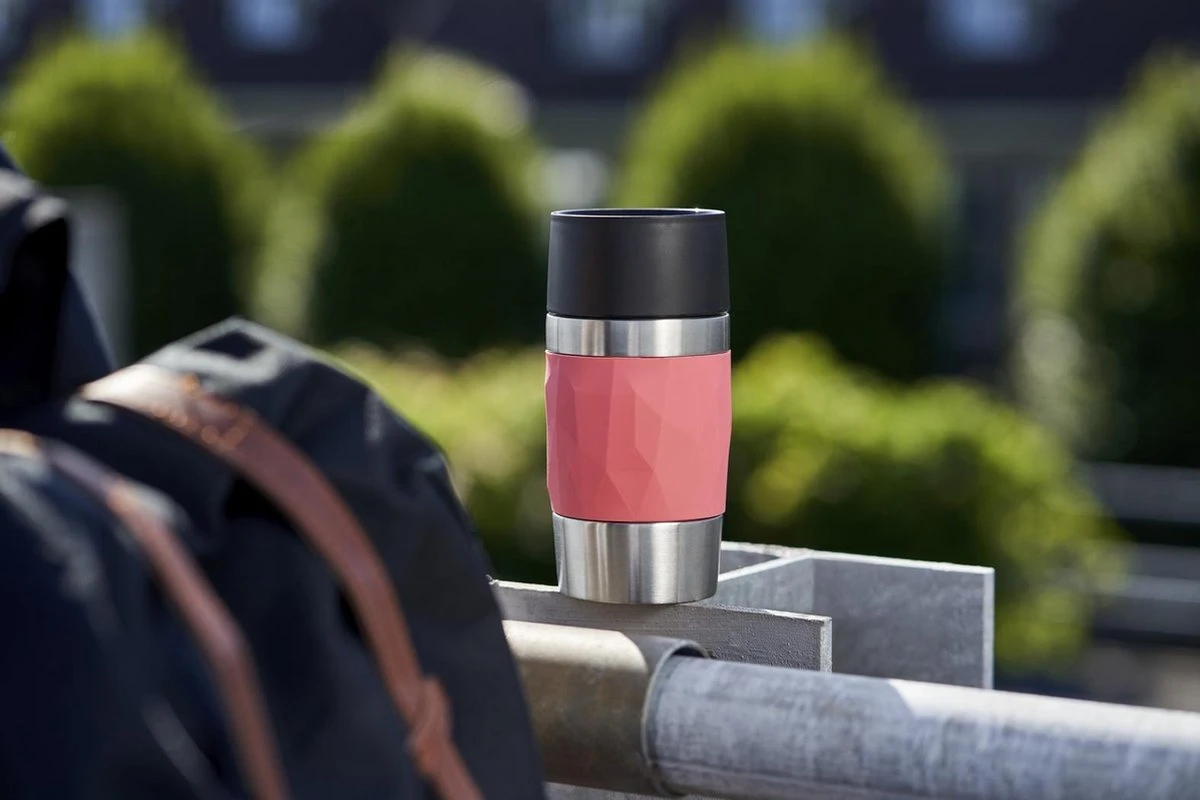 Tefal Compact Travel Mug Compact Thermosfles - 0,3 L - Koraal 5 Tefal Compact Travel Mug Compact Thermosfles - 0,3 L - Koraal - Afbeelding 3