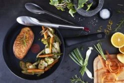 Tefal Black Stone Koekenpan - Ø 28 Cm -Tefal 1200x801 10